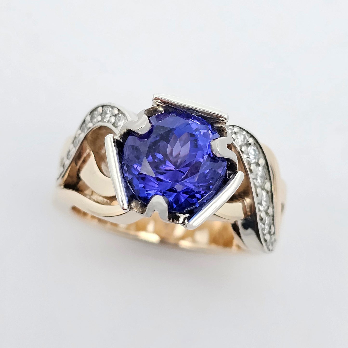 yellow and white unique tanzanite ring with diamond accents