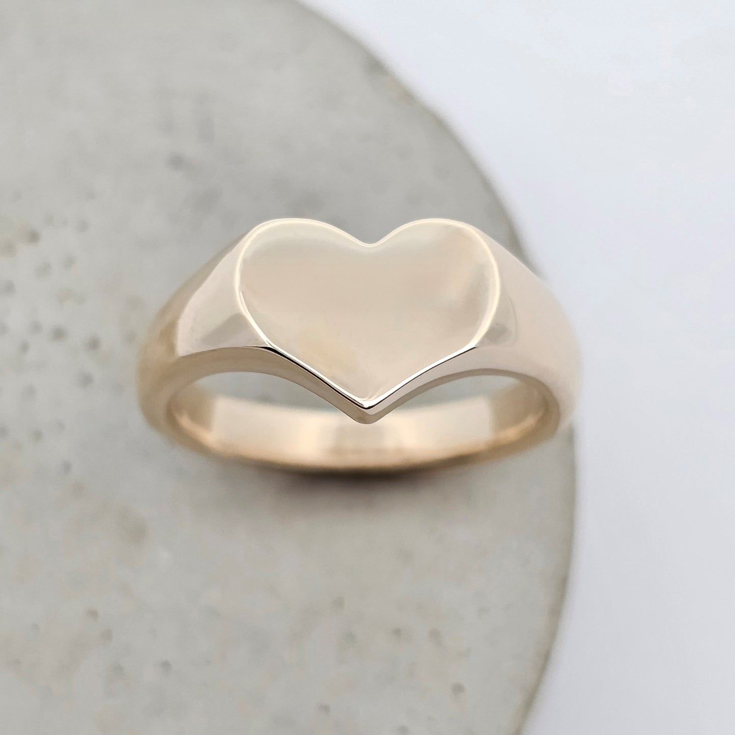 yellow gold ladies heart signet ring